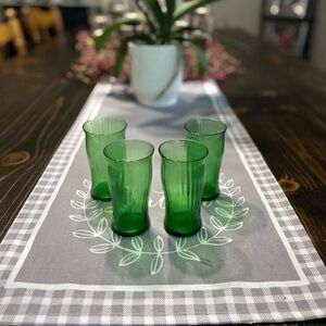 VINTAGE Bristol Green Mini Juice/ Shot Glasses